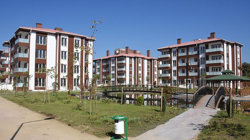 TOKİ Emekliler İçin 300 Bin Konut Yapacak!