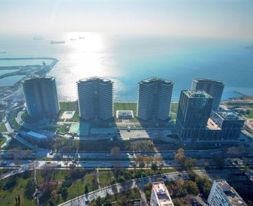 Maviye teslim olmak isteyenlere; Yalı Ataköy