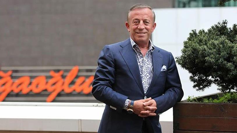 Ağaoğlu İzmir'i Merceğine Aldı