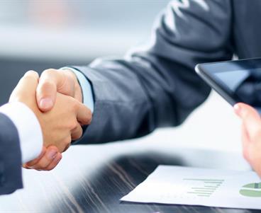 Sektörün İki Devi Alsancak'ta Buluştu