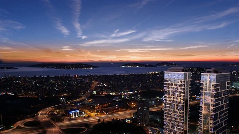 Kendisi De Prestiji De Yüksek; Moment İstanbul