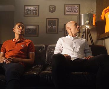 Futbol Yıldızları, Nef İçin Kamera Karşısında