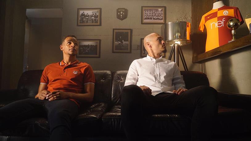 Futbol Yıldızları, Nef İçin Kamera Karşısında