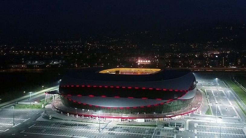 Yeni Stadyumlar Artık Büyük Yapılmayacak