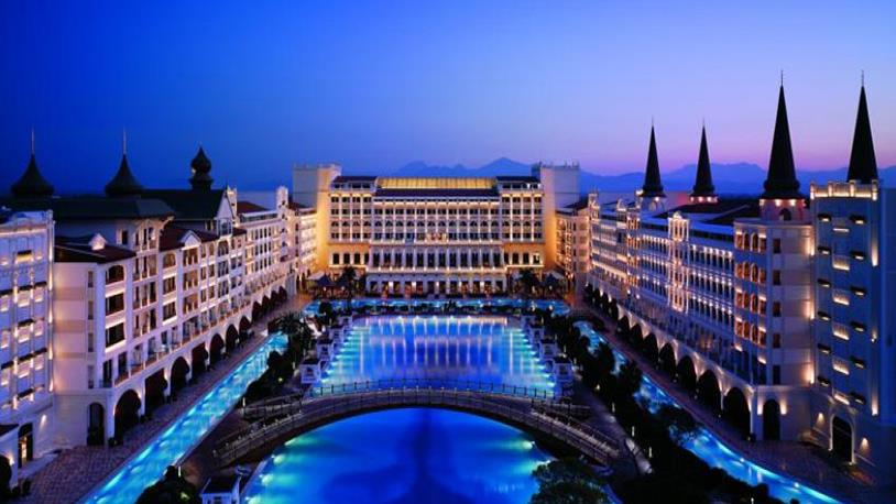 maya holding mardan palace hotel icin harekete gecti